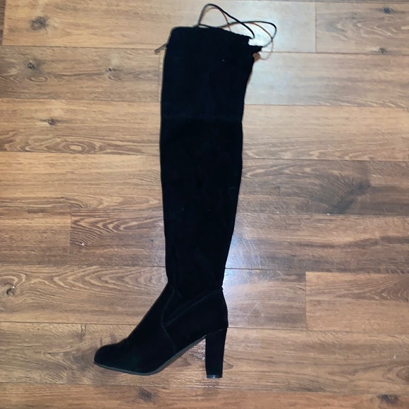 KNEE HIGH VELVET BOOTS - Picture 2 of 3